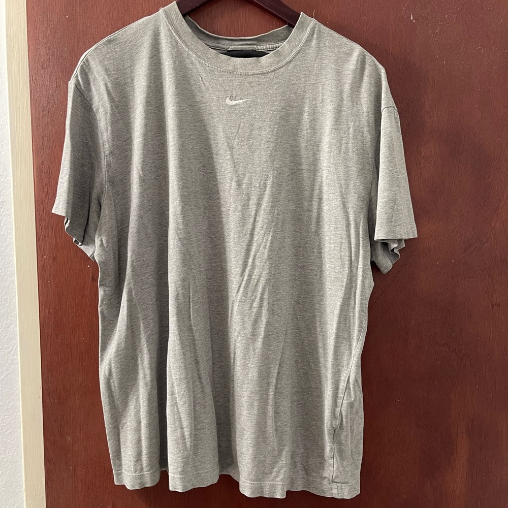 Nike Tee L